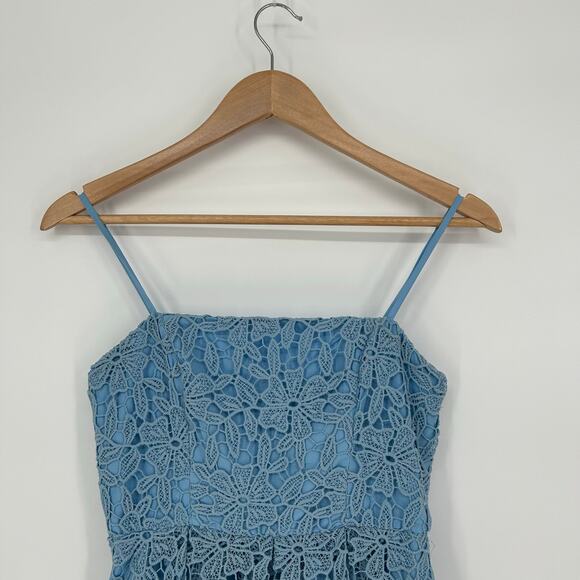 ASTR the Label Blue Lace Midi Dress – Spaghetti Strap Fit & Flare – Size XS - Picture 3 of 7
